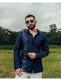 RE-FYND - Ivory Spark Navy Shirt For Men's