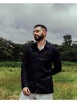 RE-FYND - Gentle Bloom Linen Blend Black Shirt