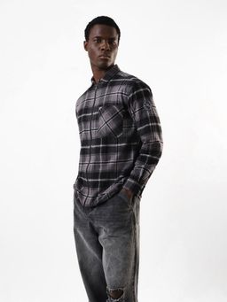 Dennis Lingo - Men's Black Flannel Checks Spread Collar Relaxed Fit Casual Shirt