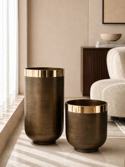 Mason Home - Minsk Planter Medium - Antique Brown