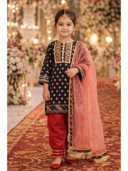 Rain & Rainbow - Girls Regular Gotta Patti Pure Cotton Kurta With Salwar & Dupatta