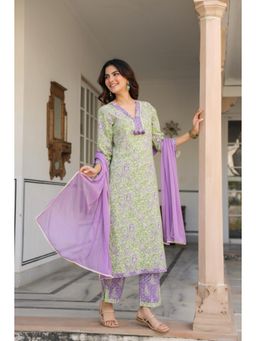 Rain & Rainbow - Printed Regular Pure Cotton Green Kurta With Pant & Dupatta
