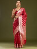 Red color option, Sold out, Currently selected