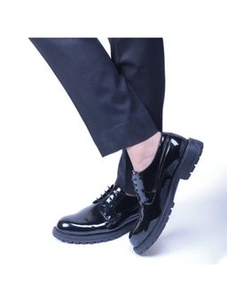 Monkstory - Atelier 1990 Patent Lace-Up Derbies - Black