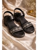 Black color option, Currently selected