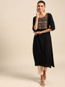 Black color option, Sold out, Currently selected