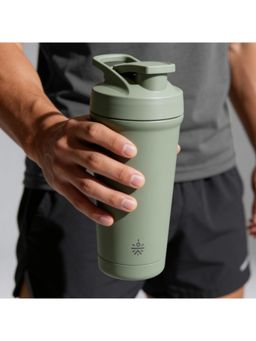 CULT - Unisex Shaker Bottom Opener 700 ml - Green