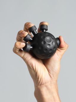 CULT - Unisex Round Hand Gripper - Black