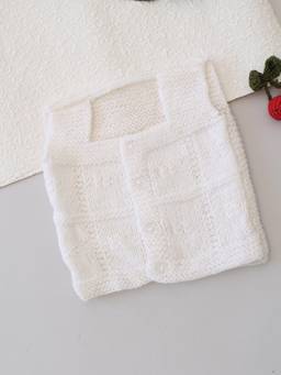 Woonie - Handknitted Sleeveless Self Design Cardigan - White