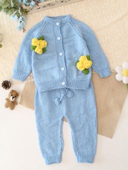 Woonie - Knitted Blue Floral Applique Detailed Cardigan And Pant