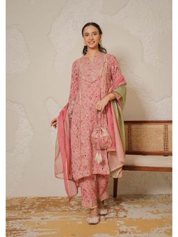 NEMAANI - Aaina Pink Kurta with Pant and Dupatta