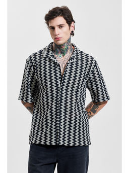 Snitch - Mens Black Half Sleeves Oversized Casual Shirt