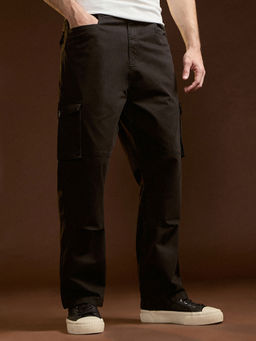 The Bear House - Mens Straight Fit Black Cotton Solid Casual Cargo Pant