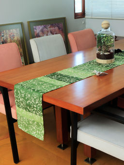 Zeba World - ZEBA Cotton Floral Printed Green 4 Seater, 6 Seater Table Runner