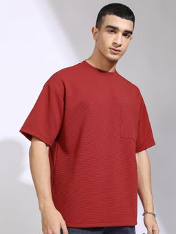 HIGHLANDER - Men Textured Crew Neck Relaxed Fit T-shirt-Maroon