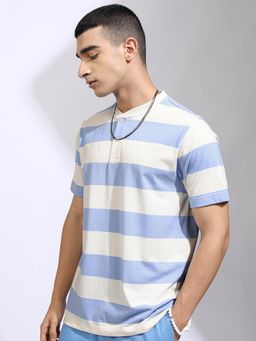 HIGHLANDER - Men Striped Henley Neck Relaxed T-shirt-Blue