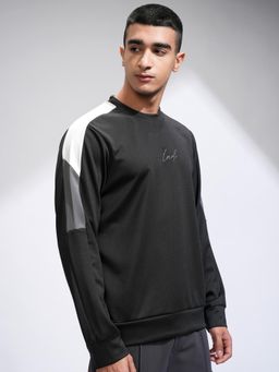 HIGHLANDER - Men Black Relaxed Fit Crew Neck T-shirt