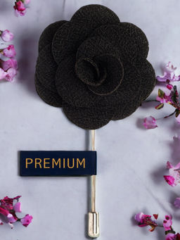 PELUCHE - Brawny Delicacy Black Brooch Lapel Pin For Men