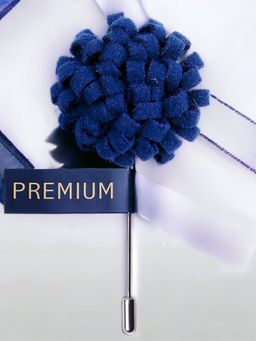 PELUCHE - A Glorious Crescendo Blue Brooch Lapel Pin For Men