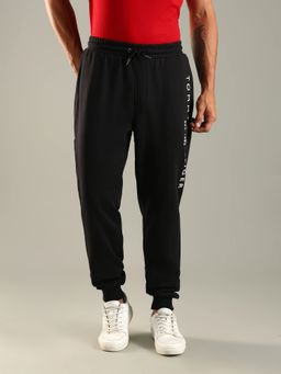 Tommy Hilfiger - Men Regular Fit Logo Mid Rise Joggers