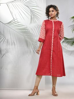 CHARUKRITI - Red Cotton A-Line Kurta