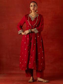 House of Chikankari - Women Red Embroidered Kurta With Pant