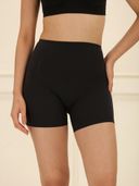 Black color option, Currently selected