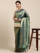 Green color option, Sold out, Currently selected