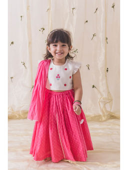 TIBER TABER - Girls Gul Lehenga with Blouse, Dupatta and Suspenders- Pink (Set of 4)