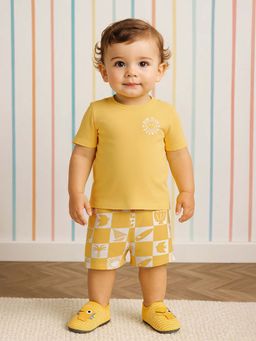 MINI KLUB - Yellow Cotton Regular T-Shirt With Shorts
