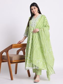 SILSELAH - Green Women Floral Embroidered Cotton Kurta with Pant and Dupatta