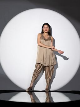 Swtantra - Peanut Please Box Pleat Top with Glass Patch (Set of 2)