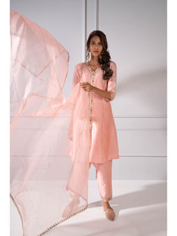 Aavya Store - Peach Kurta with Pant and Dupatta (Set of 3)