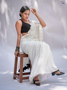 Suta - White Mul Cotton Saree