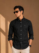 Black color option, Currently selected