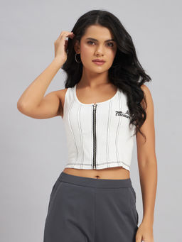 Fitleasure - Off-Duty White Crop Top