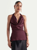 Maroon color option, Currently selected
