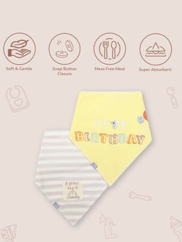 Mi Arcus - MiArcus Cotton Knitted Printed Triangle Bib with Snap Button Closure 0-3 M (Pk Of 2)