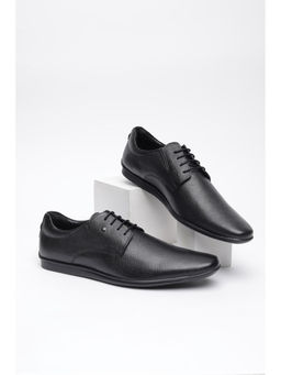 Van Heusen - Men Black Lace Up Derbies