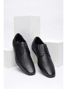 Van Heusen - Men Black Lace Up Derbies