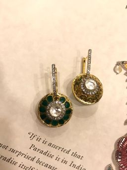 Vasundhara - Womens 2 In 1 Narmada Earrings