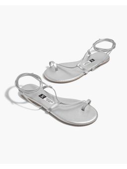 IRUSSH - Memory Foam Joohee Silver Flat Sandals