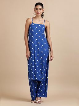 Black & Blah Blah - Relaxed Fit Trendy Printed Liva Rayon Kurta and Trouser (Set of 2)