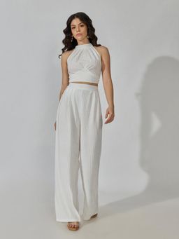 SHOWOFFFF - Edition Womens Textured White Halter Neck Co-Ord Set