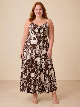 CURVY STREET - Floral Print Brown Maxi Dress