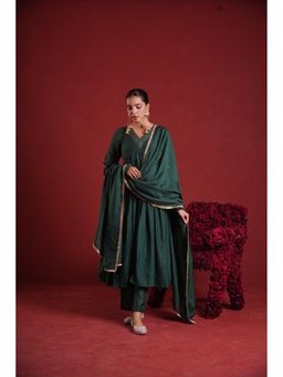 ONEWE INDIA - Green Chanderi Sequence Work Gathered Kurta with Pant and Dupatta