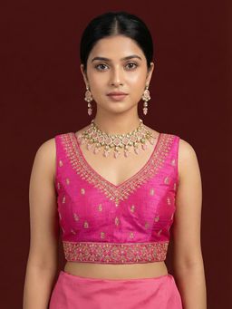Niraha - Pink Women Silk Blend Embroidered Saree Stitched Blouse