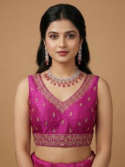 Niraha - Magenta Silk Blend Embroidered Saree Stitched Blouse