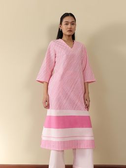 Pink Fort - Pink Cotton Striped Kurta with Pant