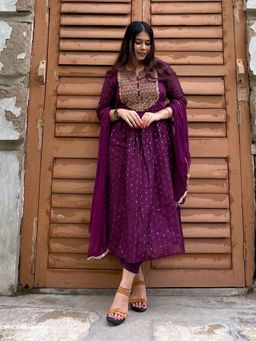VredeVogel - Women Purple Silk Blend Embroidered Kurta with Pant and Dupatta